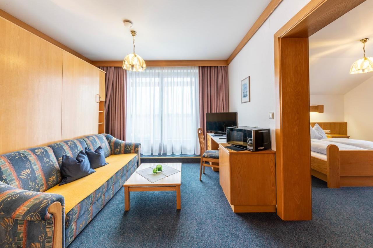 Fruehstueckspension-Appartementhaus Wasserer Bad Kleinkirchheim Exterior foto